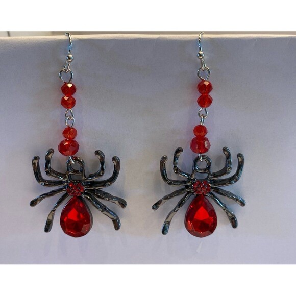 Earrings Gothic Spider Dangle Red Stone Body Halloween Spooky Scary Witch Ghost - Picture 1 of 5